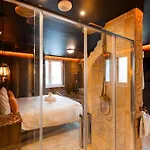 La De Venus - A Theme Jacuzzi Et Piece Secrete - Evasion Pour Deux Apartment *