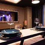 La De Vénus - à Thème Jacuzzi Et Pièce Secrète - évasion Pour Deux Schirrhein