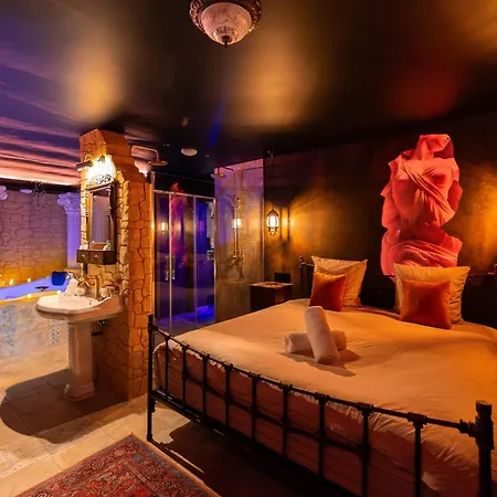 La De Venus - A Theme Jacuzzi Et Piece Secrete - Evasion Pour Deux * Schirrhein