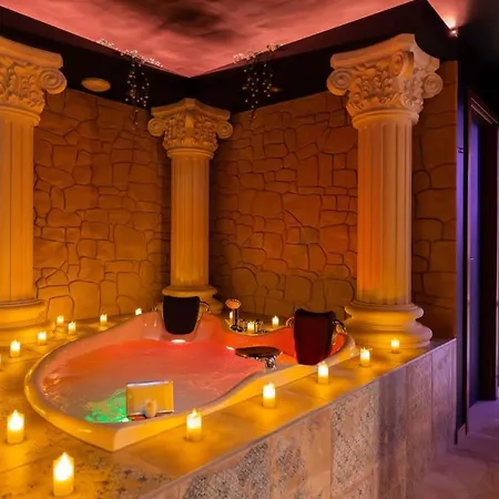 La De Venus - A Theme Jacuzzi Et Piece Secrete - Evasion Pour Deux Apartment *
