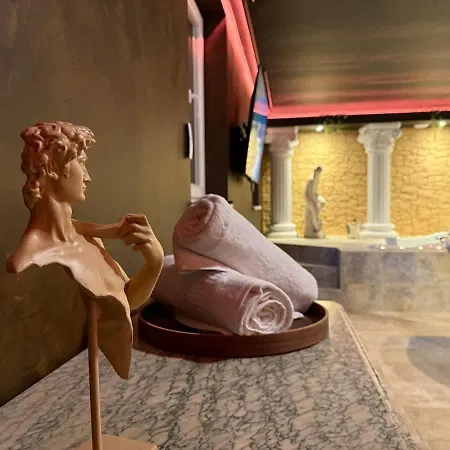 La De Venus - A Theme Jacuzzi Et Piece Secrete - Evasion Pour Deux * Schirrhein