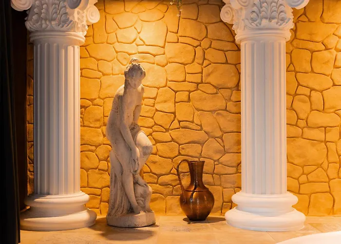 La De Venus - A Theme Jacuzzi Et Piece Secrete - Evasion Pour Deux شقة