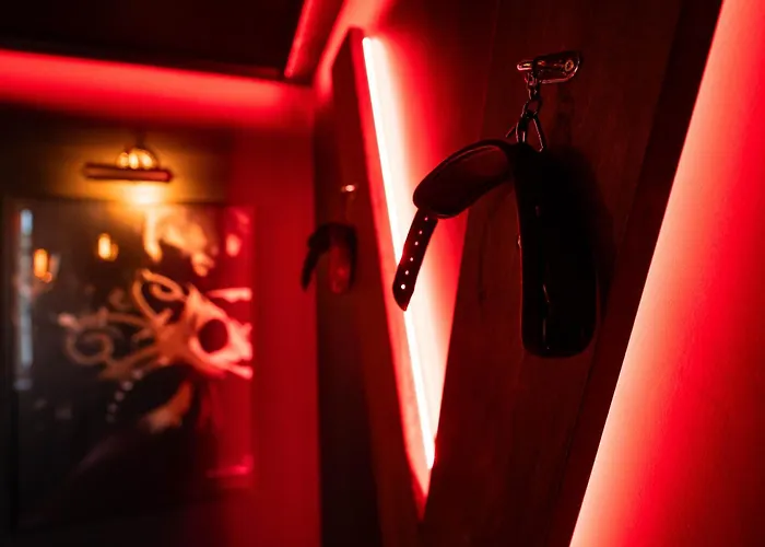 La De Venus - A Theme Jacuzzi Et Piece Secrete - Evasion Pour Deux * Schirrhein