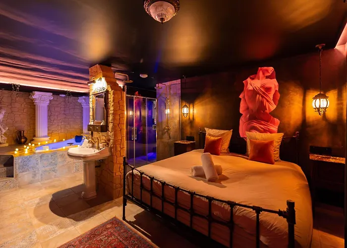 La De Venus - A Theme Jacuzzi Et Piece Secrete - Evasion Pour Deux * Schirrhein