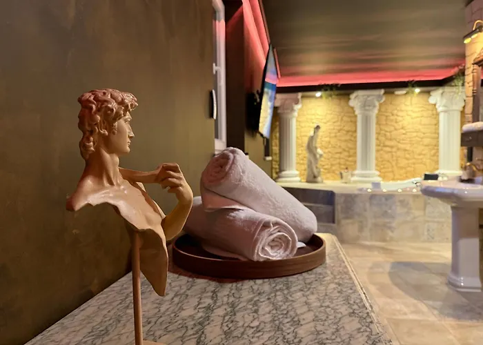 شقة La De Venus - A Theme Jacuzzi Et Piece Secrete - Evasion Pour Deux *